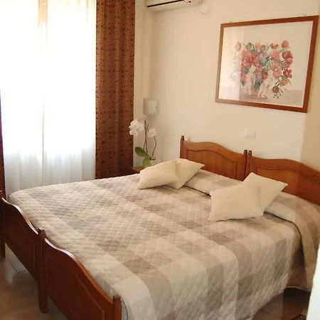 Stazione Reale Hotel